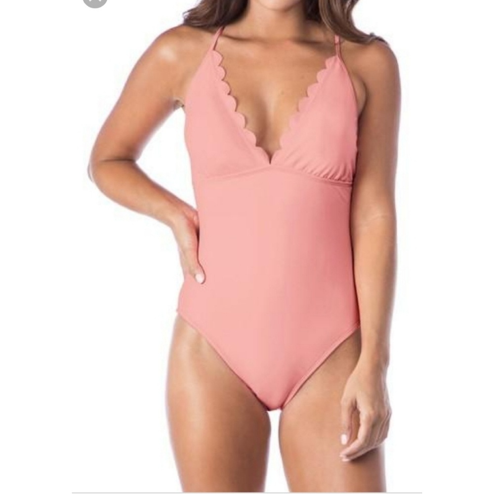 La Blanca tummy control Swimsuit